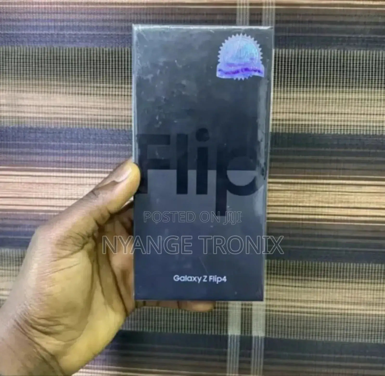 New Samsung Galaxy Z Flip4 128 GB Black