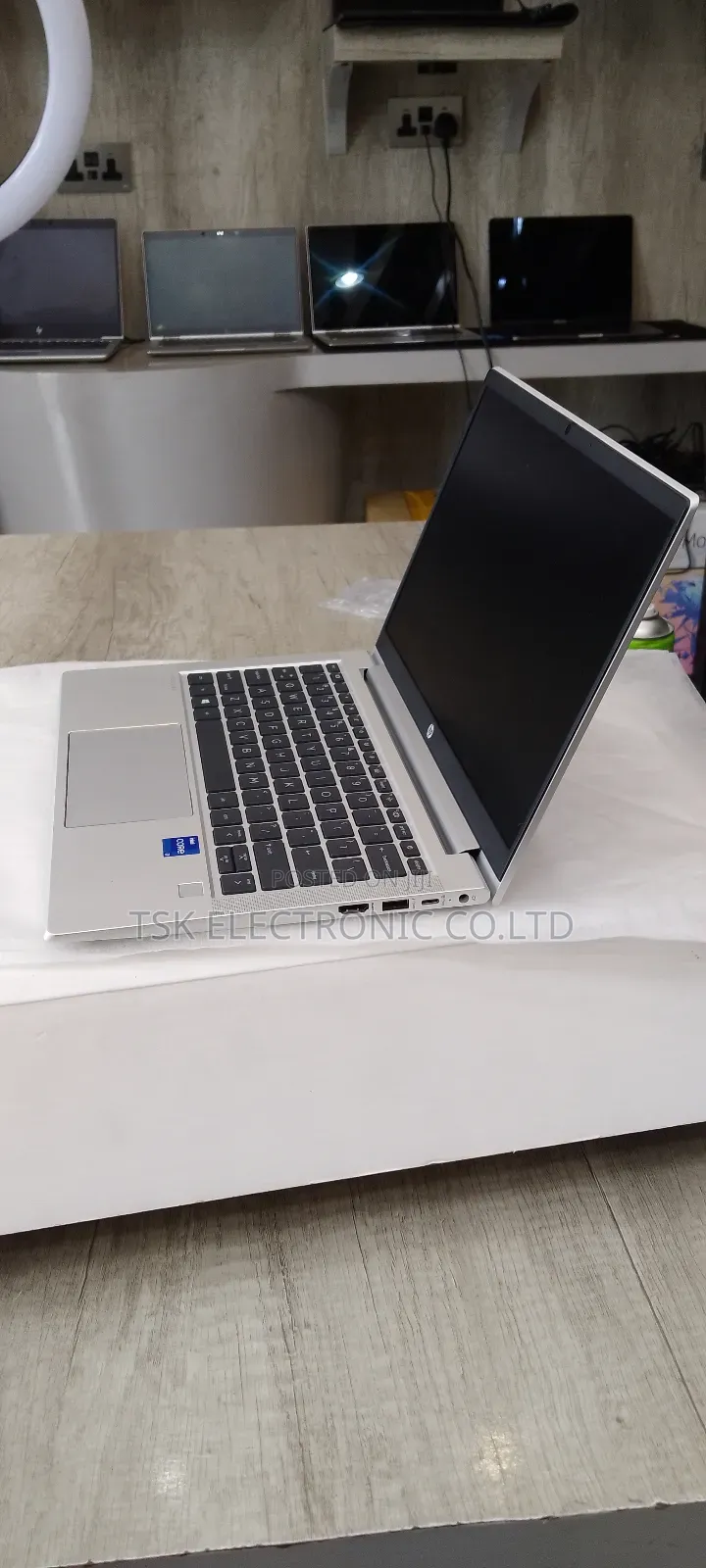 New Laptop HP ProBook 430 G8 16GB Intel Core I7 SSD 256GB