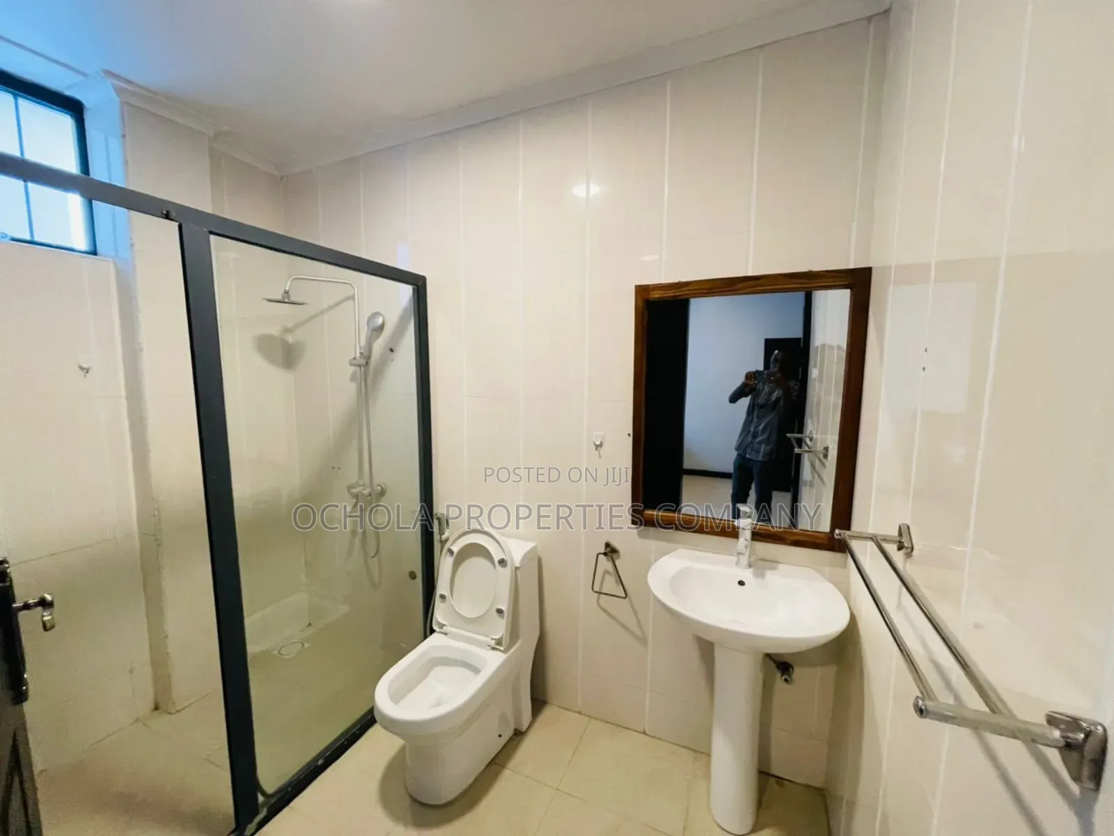 Furnished 2bdrm Apartment in Oyster Bay for rent