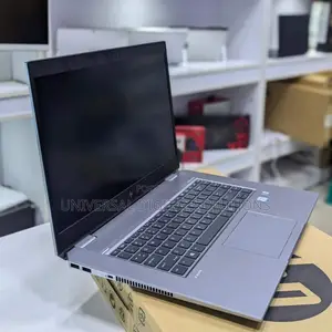 Laptop HP ZBook Studio G5 16GB Intel Xeon SSD 512GB