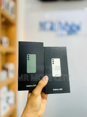 New Samsung Galaxy S23 128 GB Green