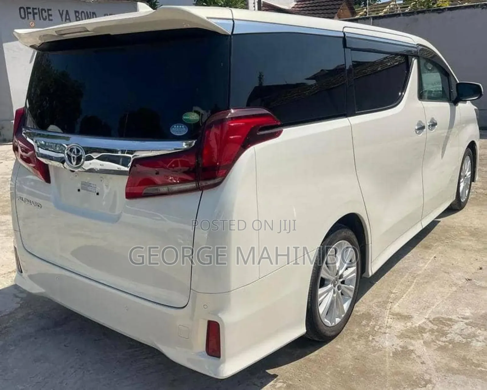 Toyota Alphard 2019 White