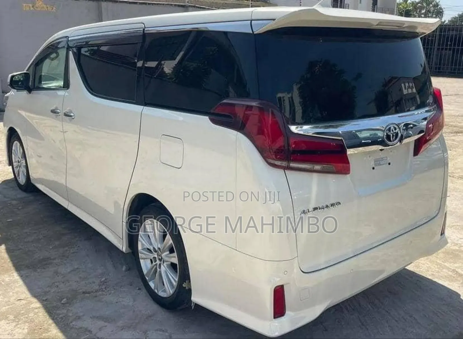 Toyota Alphard 2019 White