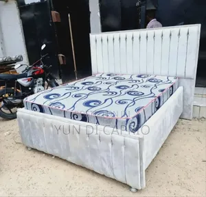 Bedsofa Classic Na Godoro Mpya