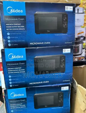 Photo - Midea Microwave Oven
