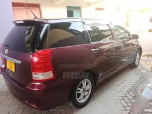 Toyota Wish 2004 Brown