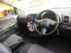 Toyota Wish 2004 Brown