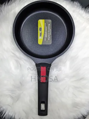 Hiiz Fry Pan Non Stick