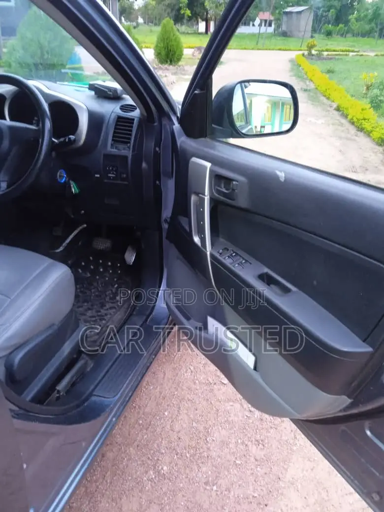 Toyota Rush 1.5 AWD 2008 Gray