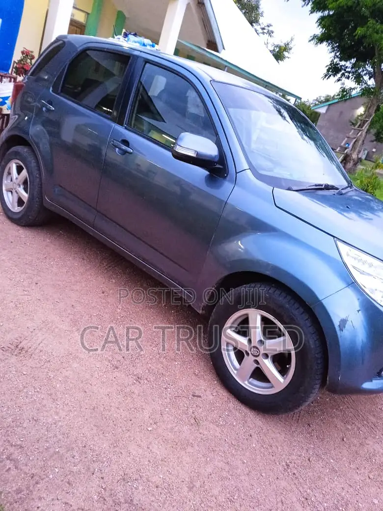 Toyota Rush 1.5 AWD 2008 Gray