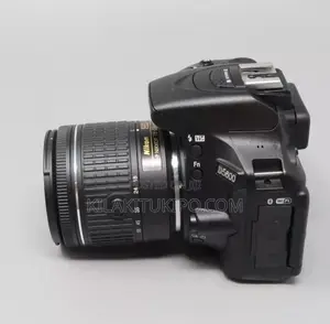 Nikon D5600 24.3MP Camera 
AF-P 18-55mm Dx VR Lens