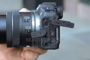 CANON EOS R8 Camera