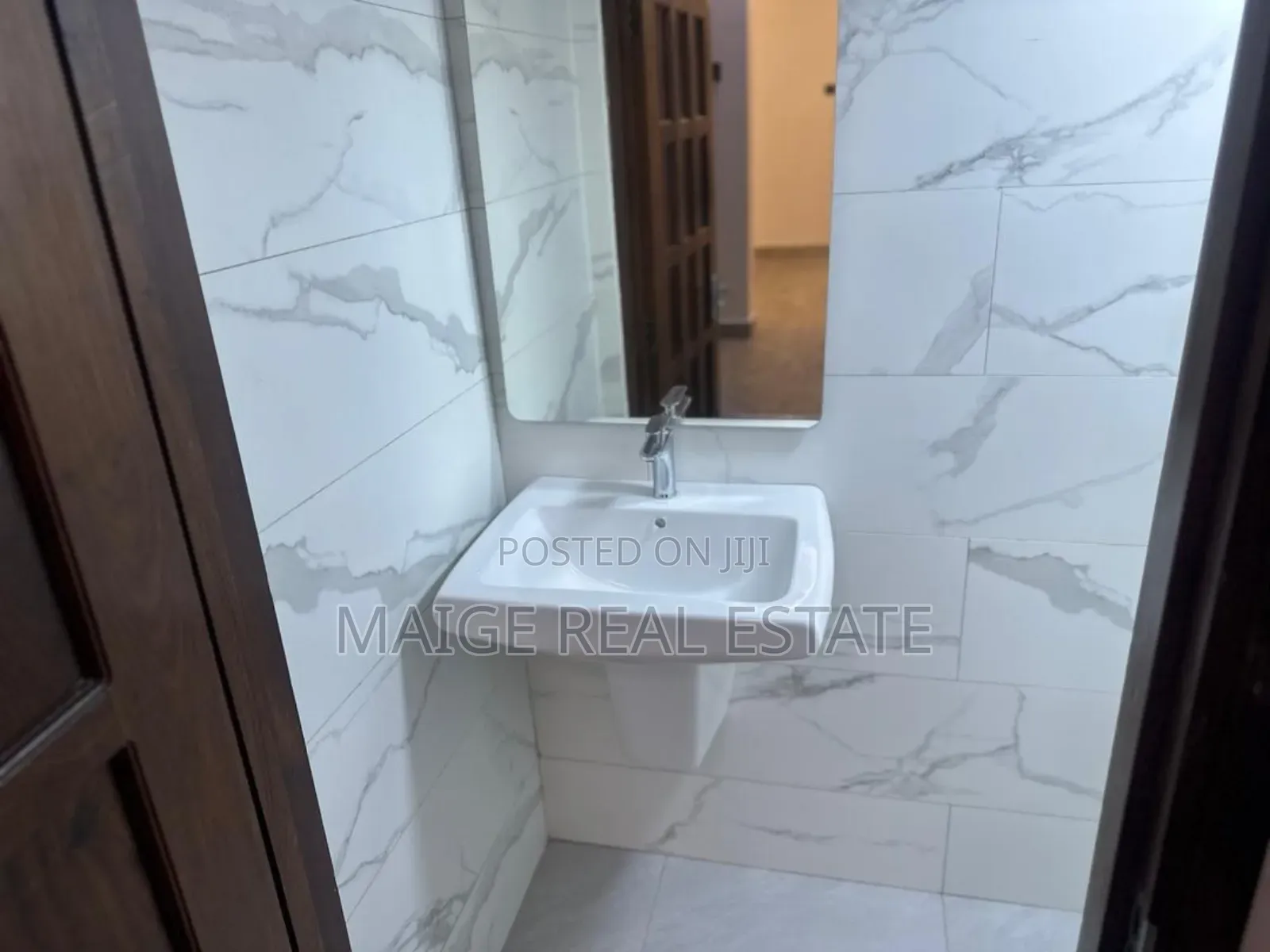 4bdrm Villa in Masaki for rent