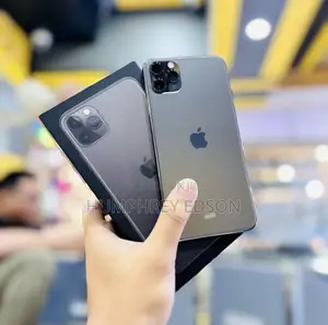 New Apple iPhone 11 Pro Max 256 GB Black