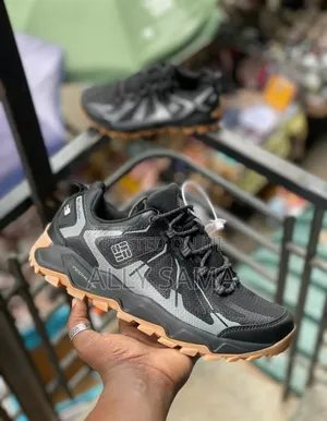Mens Sneakers Techlite (Columbia) Original