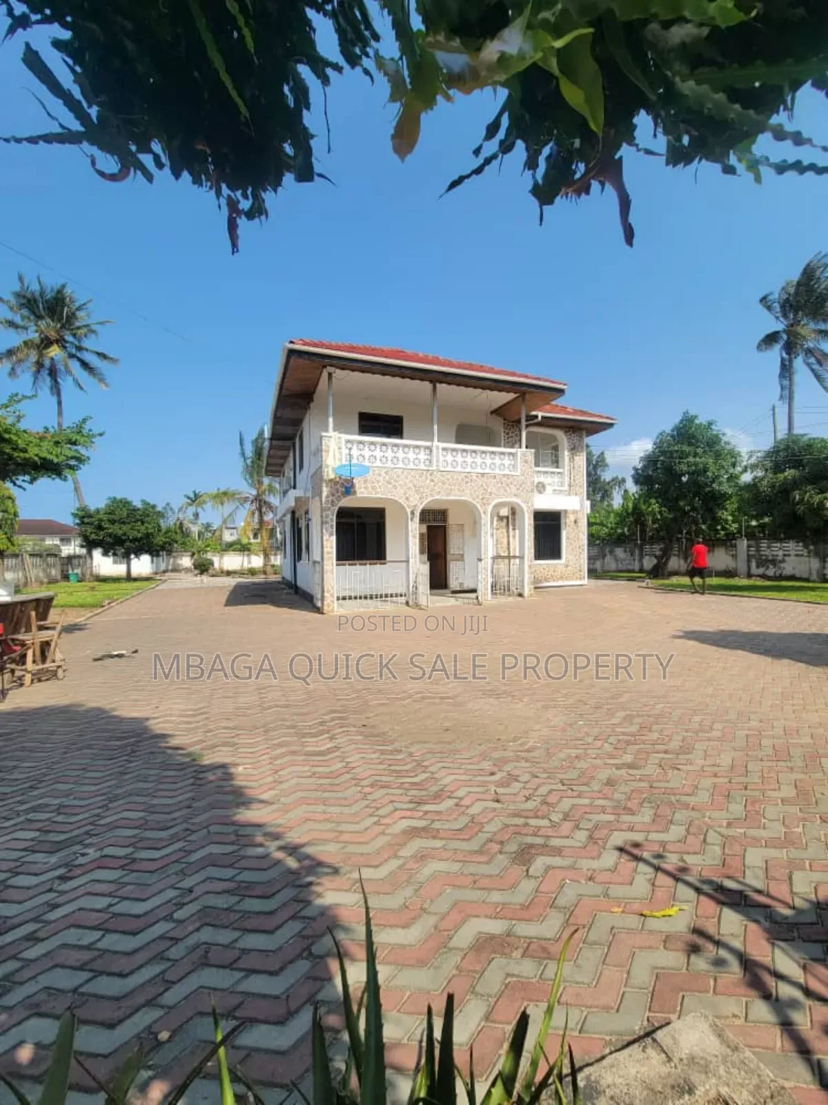 6bdrm Apartment in Mbezi Beach for rent