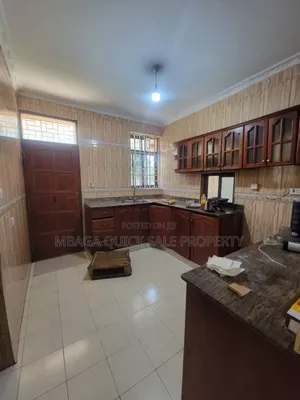 6bdrm Apartment in Mbezi Beach for rent