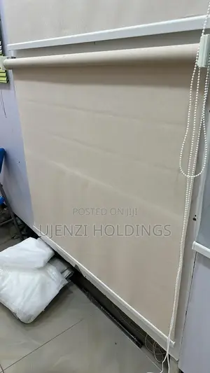 Window Blinds Curtains- Pazia Ya Kisasa Za Ofisini Tanzania