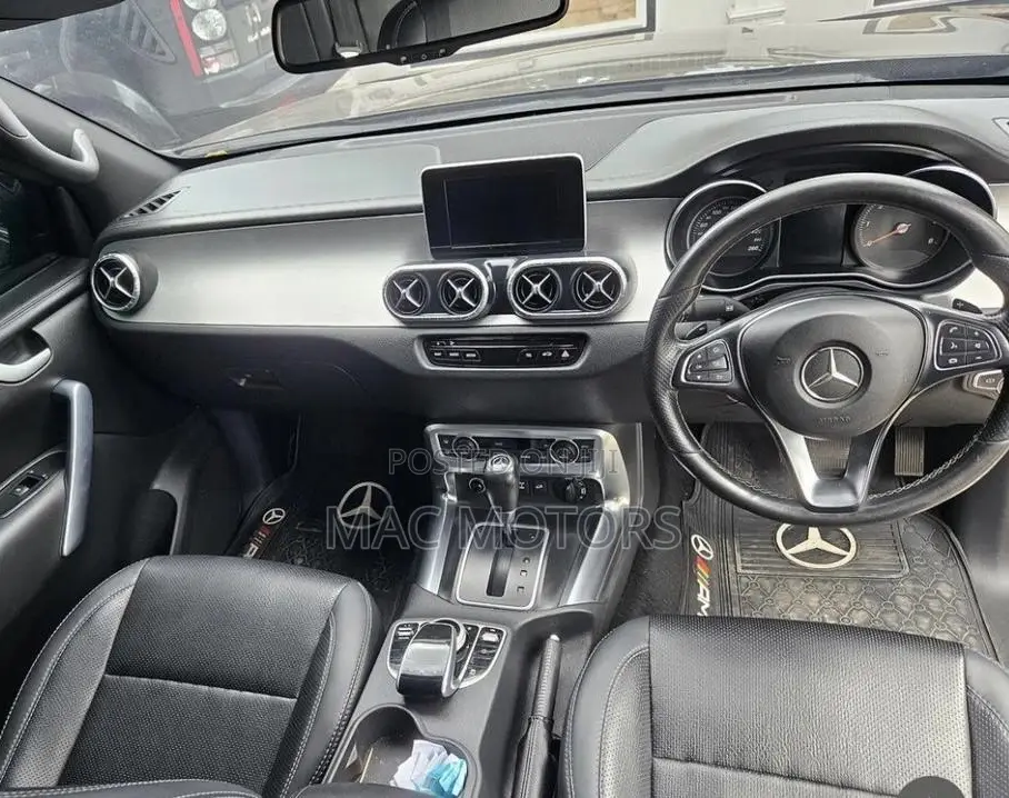Mercedes-Benz X Class 2020 Gray