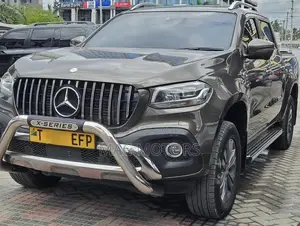 Mercedes-Benz X Class 2020 Gray