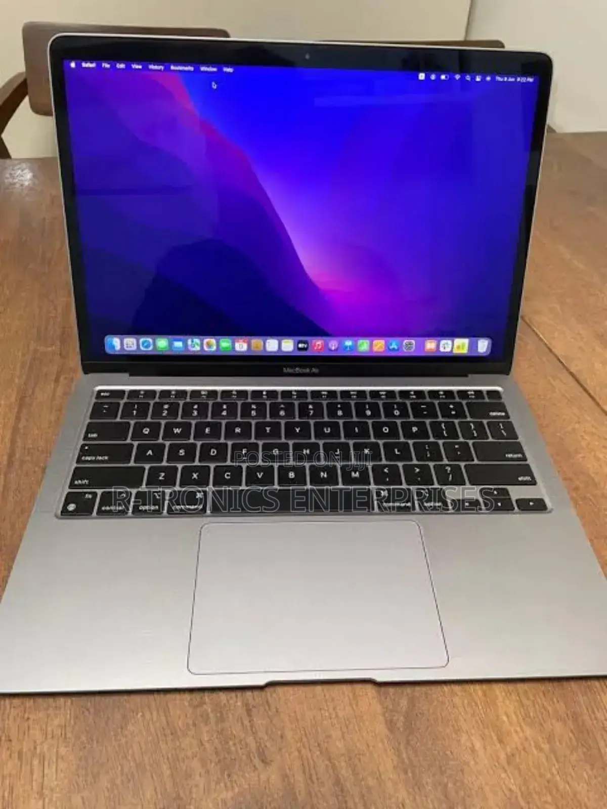 New Laptop Apple MacBook Air 2020 M1 8GB Apple M1 HDD 256GB