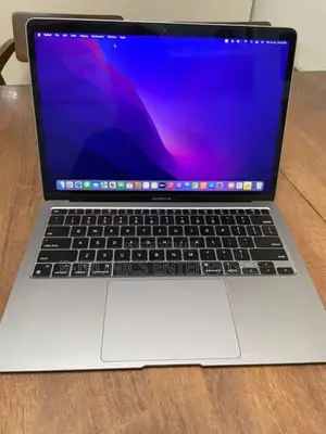 New Laptop Apple MacBook Air 2020 M1 8GB Apple M1 HDD 256GB