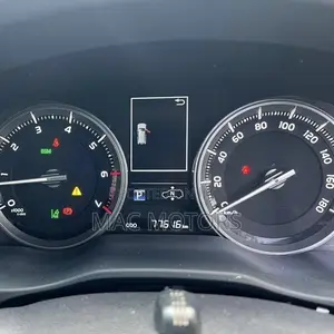 Toyota Land Cruiser 2018 Silver