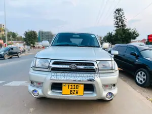 Toyota Hilux Surf 2003 Silver