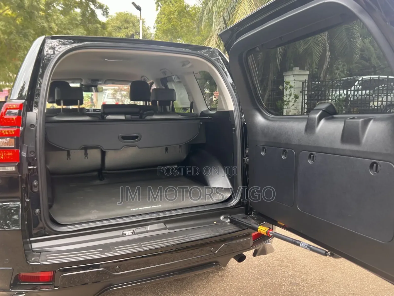 Toyota Land Cruiser Prado 2021 Black