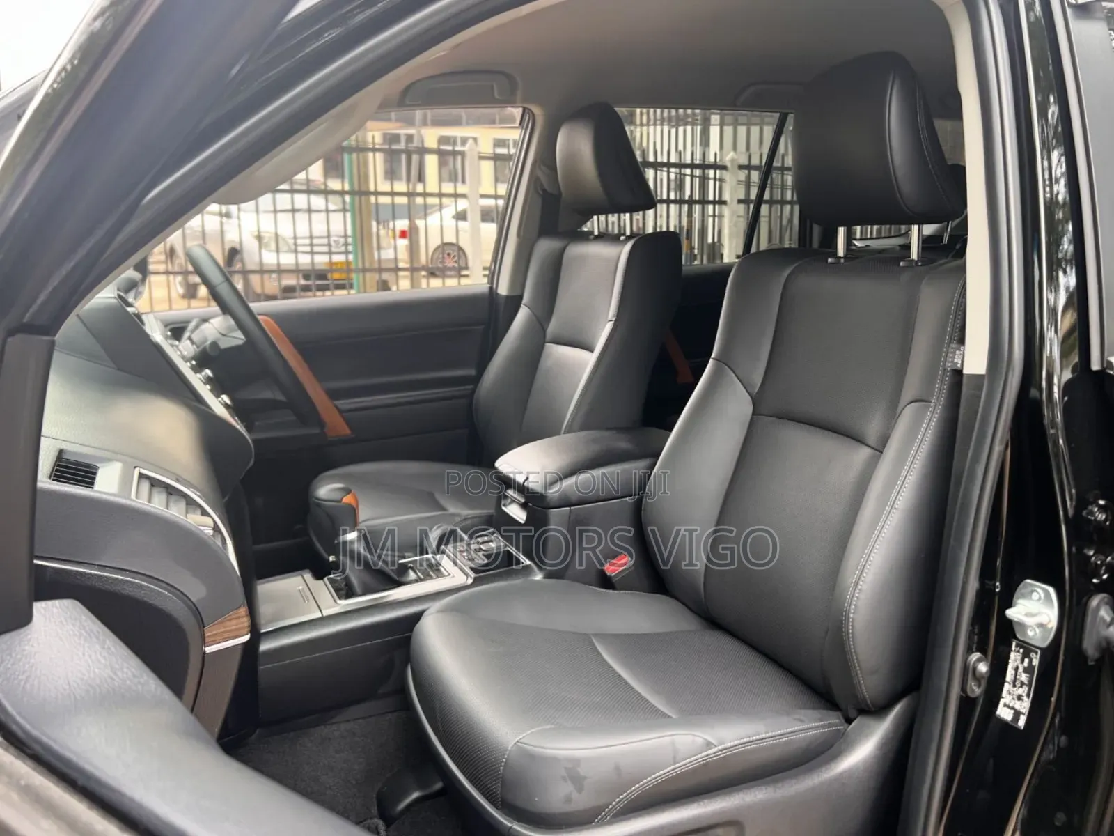 Toyota Land Cruiser Prado 2021 Black