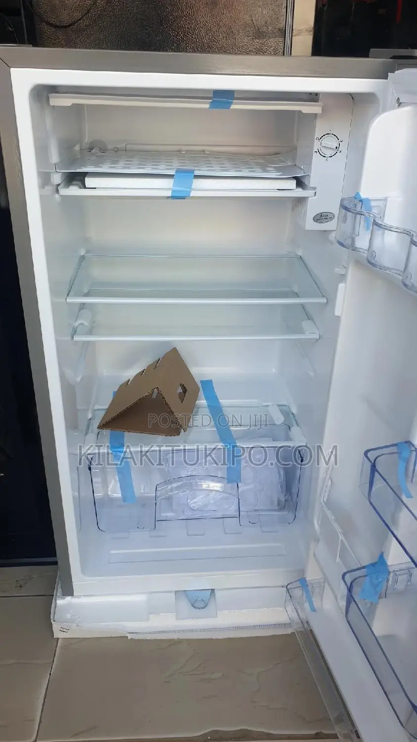 Aborder Refridgerator