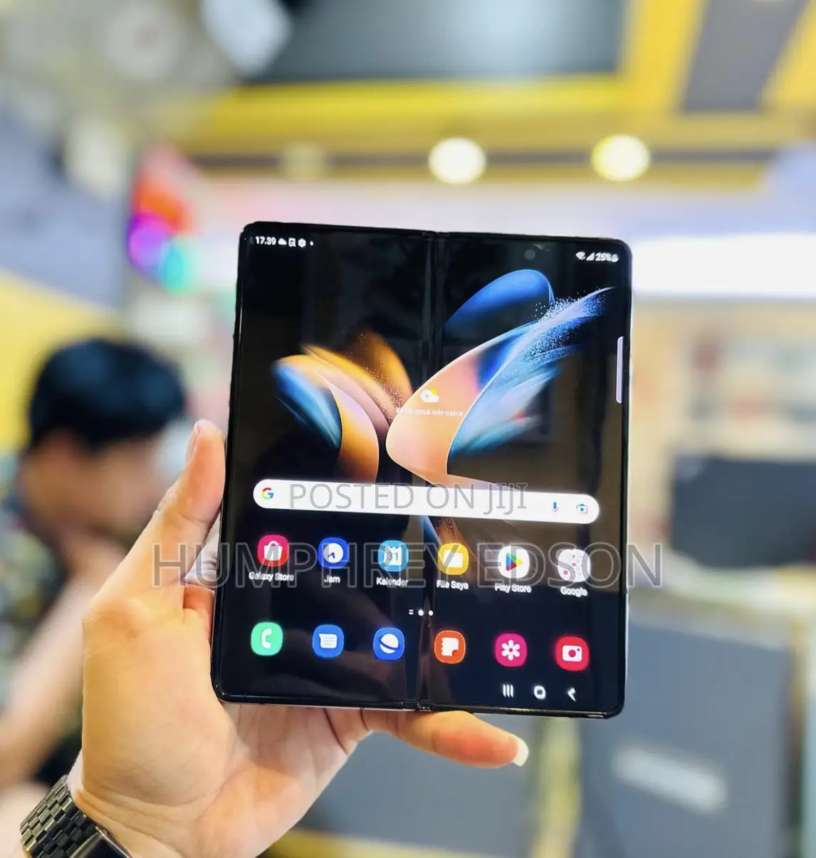 New Samsung Galaxy Z Fold4 512 GB Black