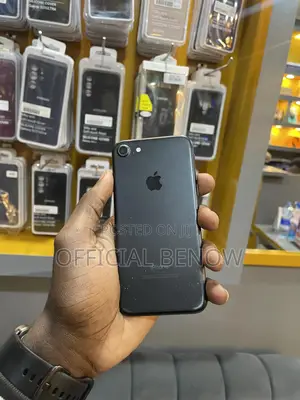 Apple iPhone 7 32 GB Black