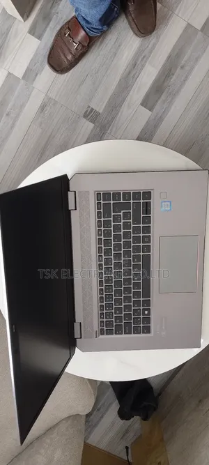 New Laptop HP ZBook Studio G5 16GB Intel Xeon SSD 512GB