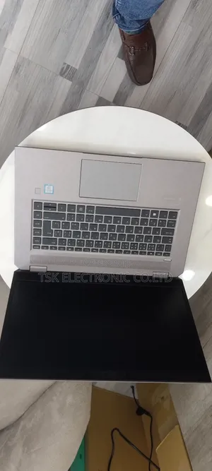 New Laptop HP ZBook Studio G5 16GB Intel Xeon SSD 512GB