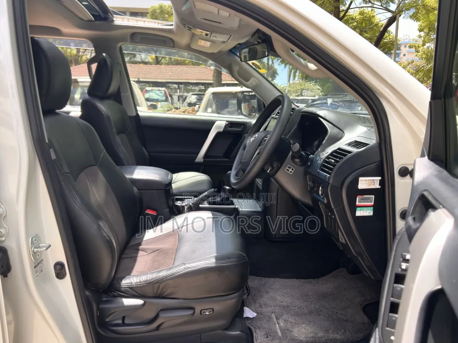 Toyota Land Cruiser Prado 2018 White