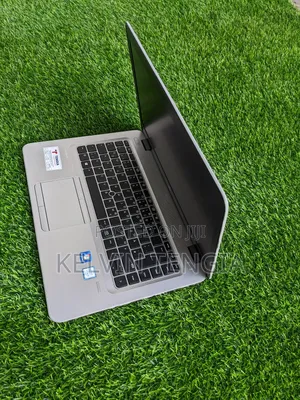 Laptop HP EliteBook 820 G3 8GB Intel Core I5 HDD+SSD 500GB