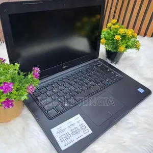 Laptop Dell Latitude 3380 8GB Intel Core I5 HDD 500GB