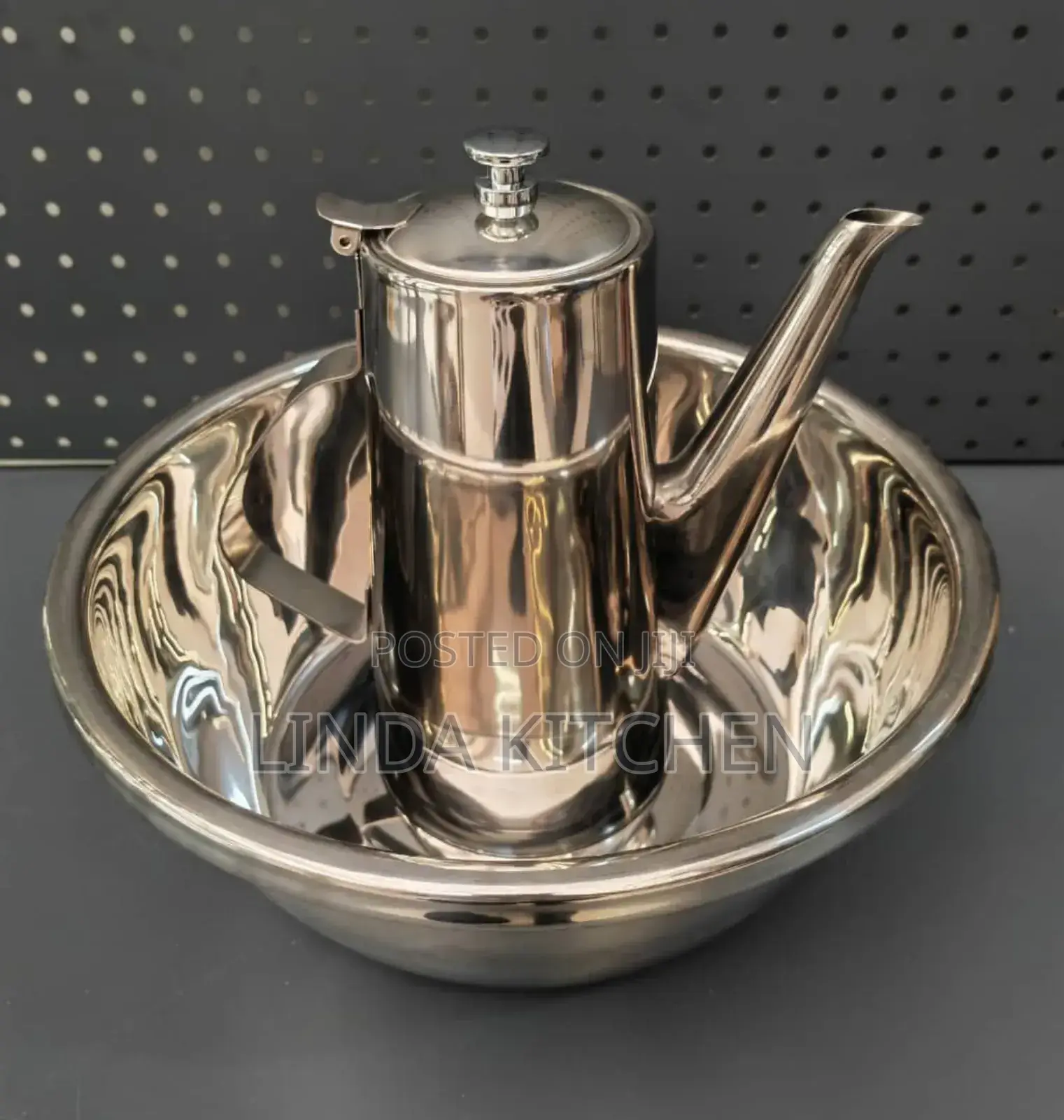 Stainless Steel Bowl And Jag