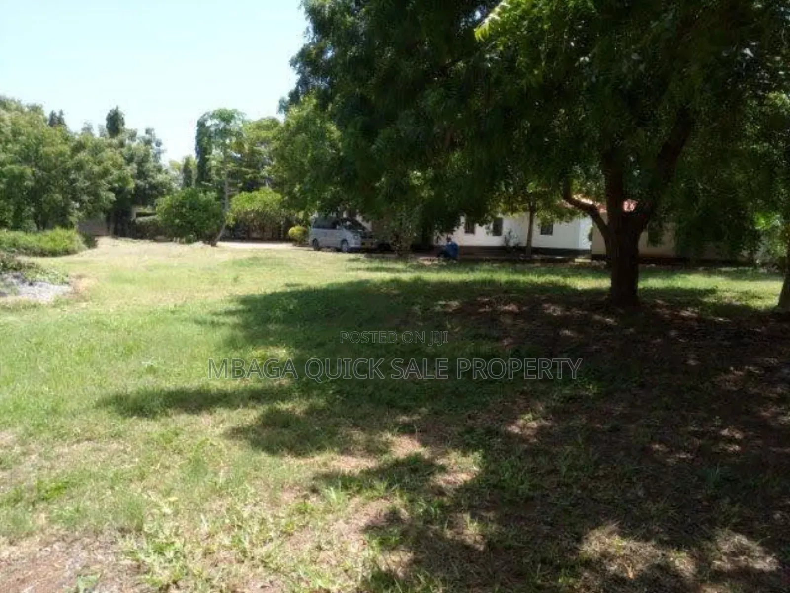 3bdrm House in Oyster Bay for sale
