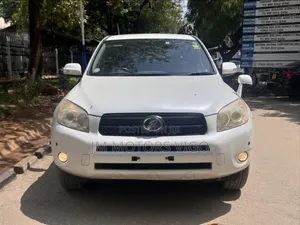 Toyota RAV4 2007 Pearl