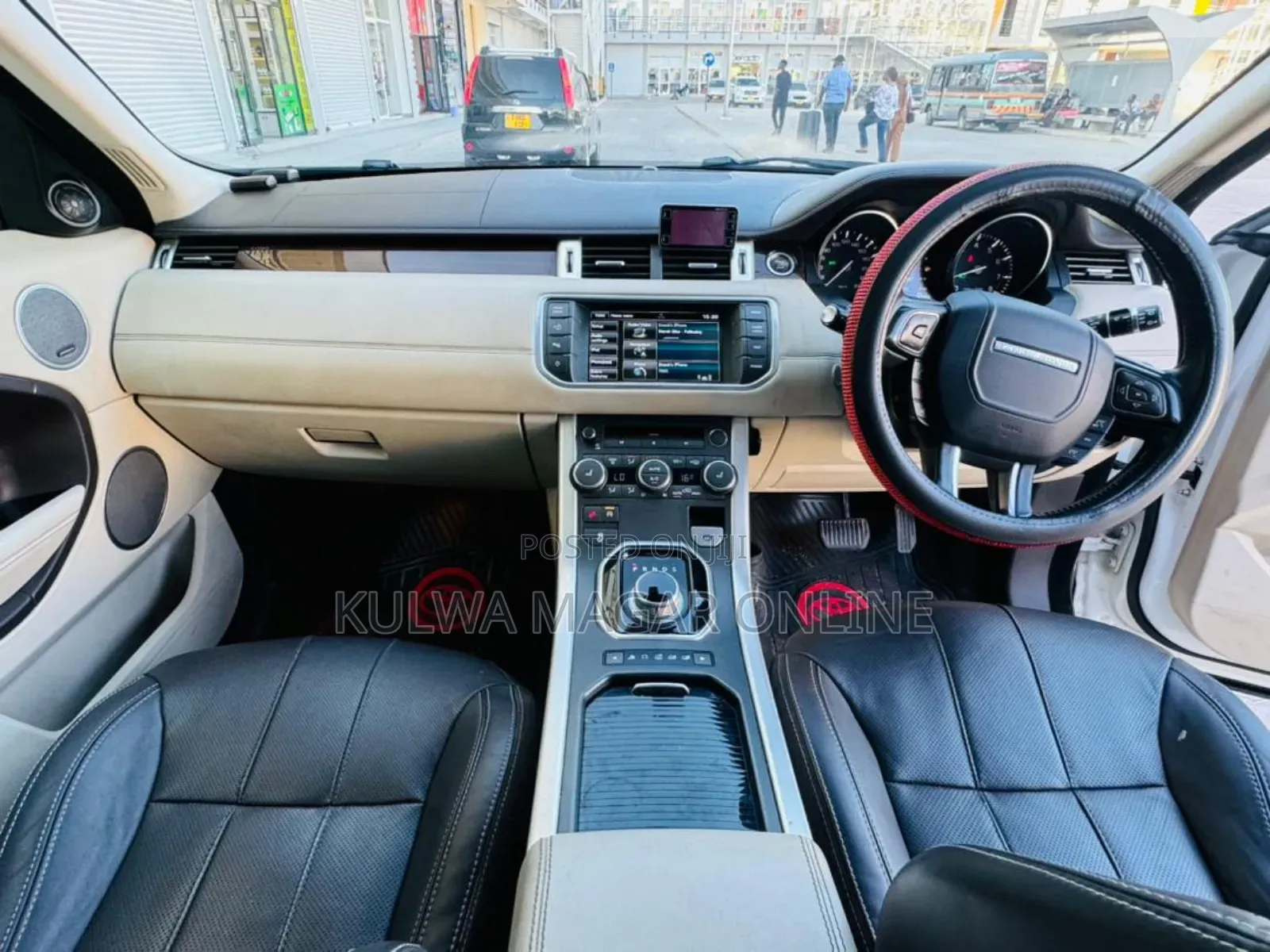 Land Rover Range Rover Evoque 2011 White