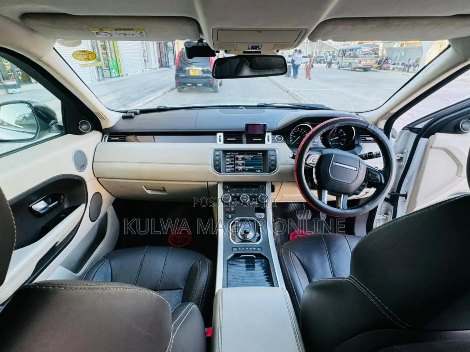Land Rover Range Rover Evoque 2011 White