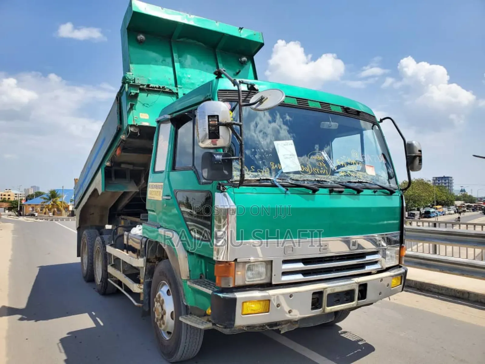 Mitsubishi Fuso Rosa 2000 Green