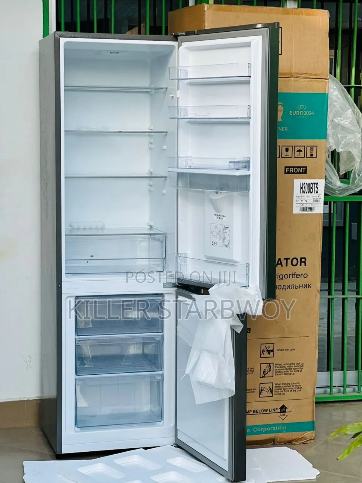 Fridge Slight Used Lita 270