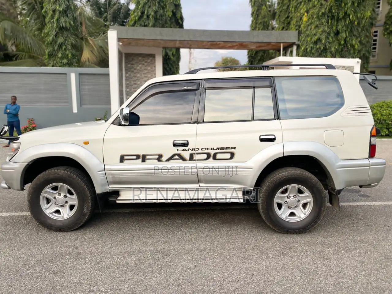 Toyota Land Cruiser Prado 2000 Silver
