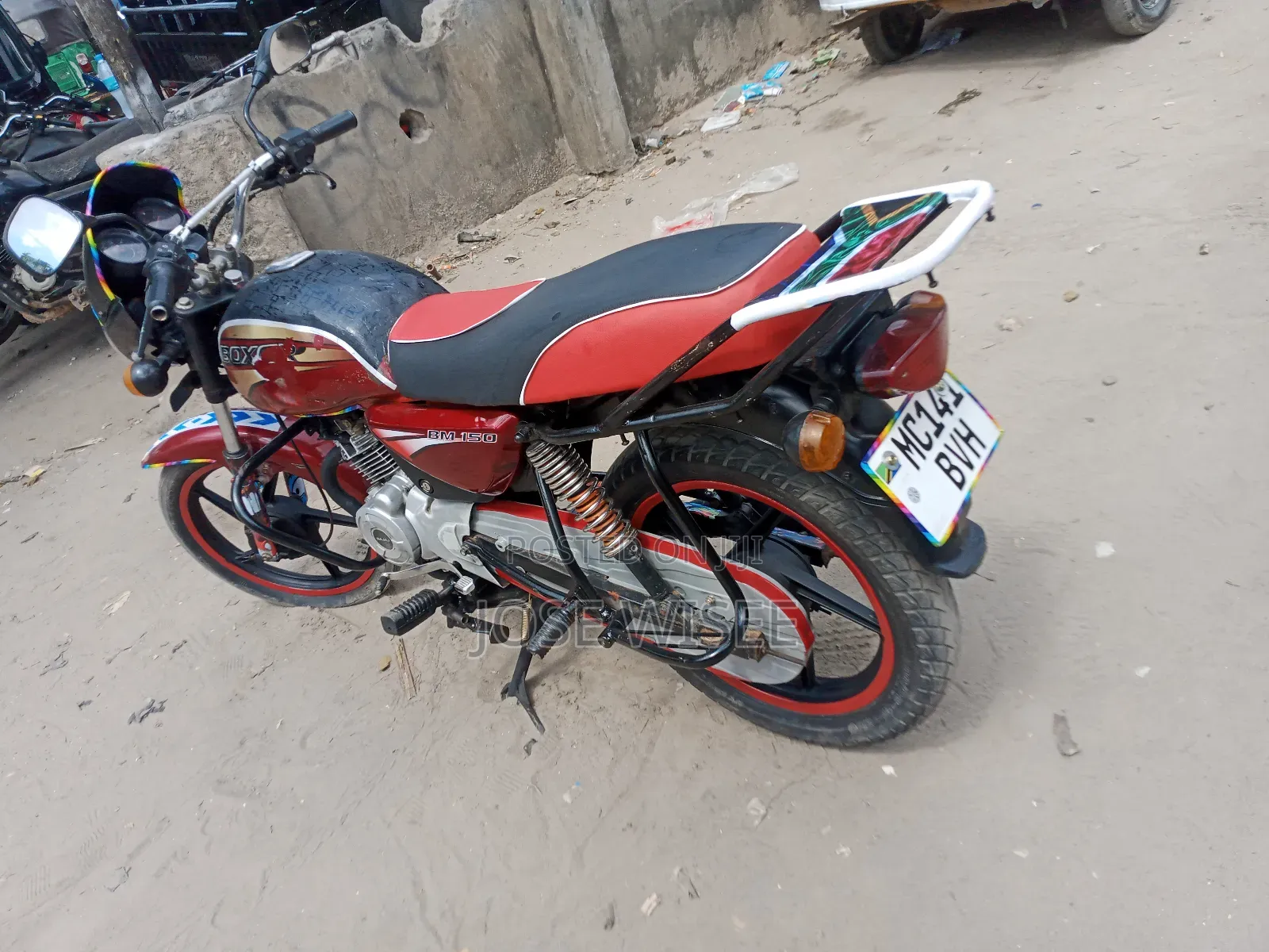 Bajaj Boxer 150 UG 2018 Red