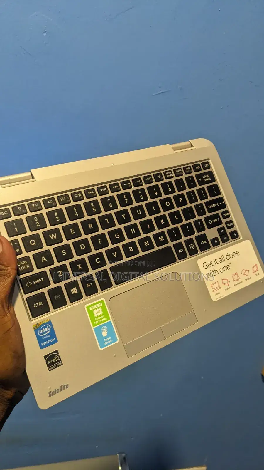 Laptop Toshiba Satellite L30W 4GB Intel Pentium HDD 500GB
