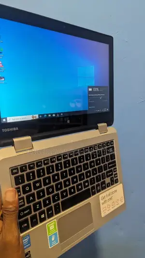 Laptop Toshiba Satellite L30W 4GB Intel Pentium HDD 500GB