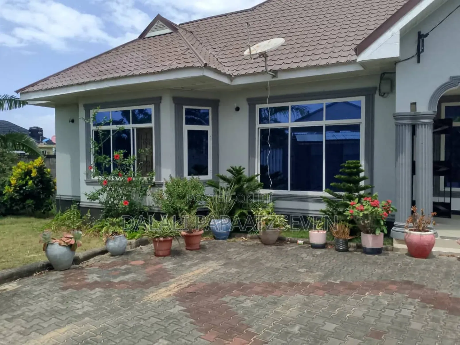 4bdrm House in Dalalipapaatzseven, Bunju for rent